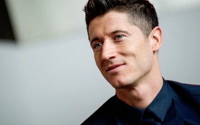 冠竞体育动态-佩德里又送助攻帮助球队取胜